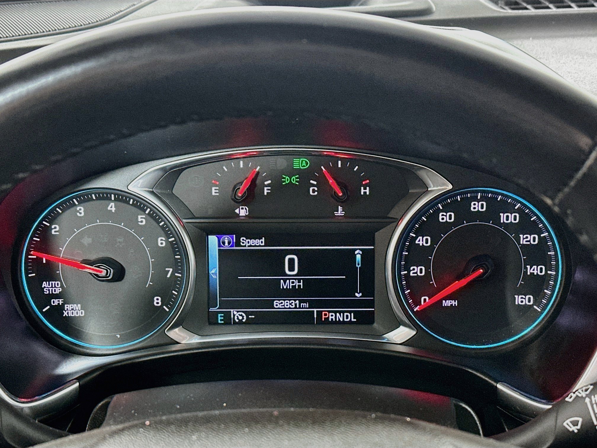 Used 2018 Chevrolet Equinox Premier FWD image 12