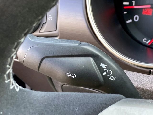 Used 2016 Ford Mustang Shelby GT350 w/ Technology Package image 22