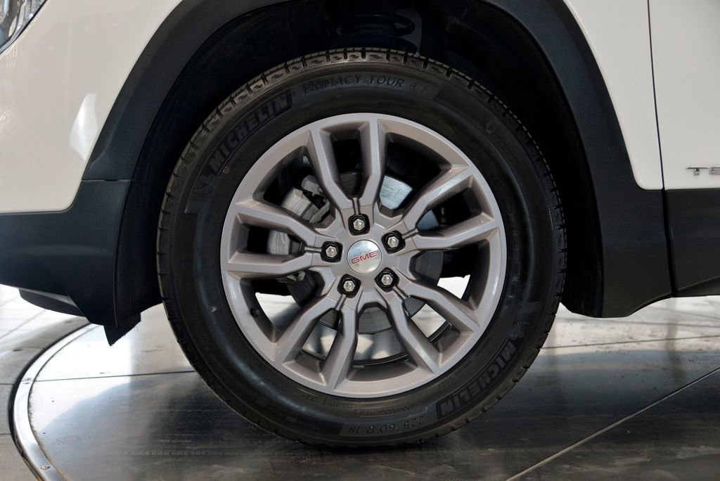 Used 2023 GMC Terrain SLT AWD/4WD image 10