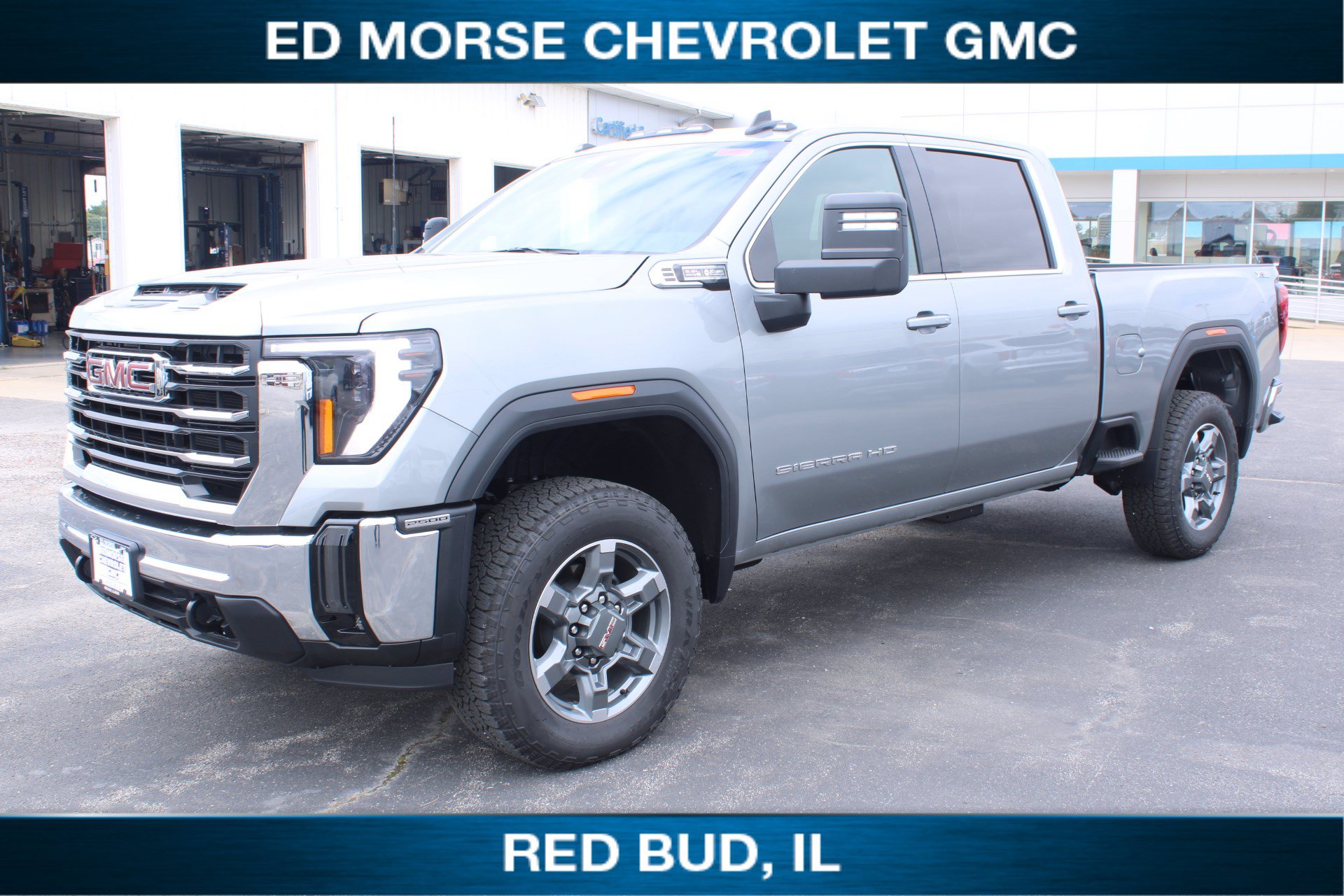 New 2026 GMC Sierra 2500 SLE w/ Preferred Package AWD/4WD image 4