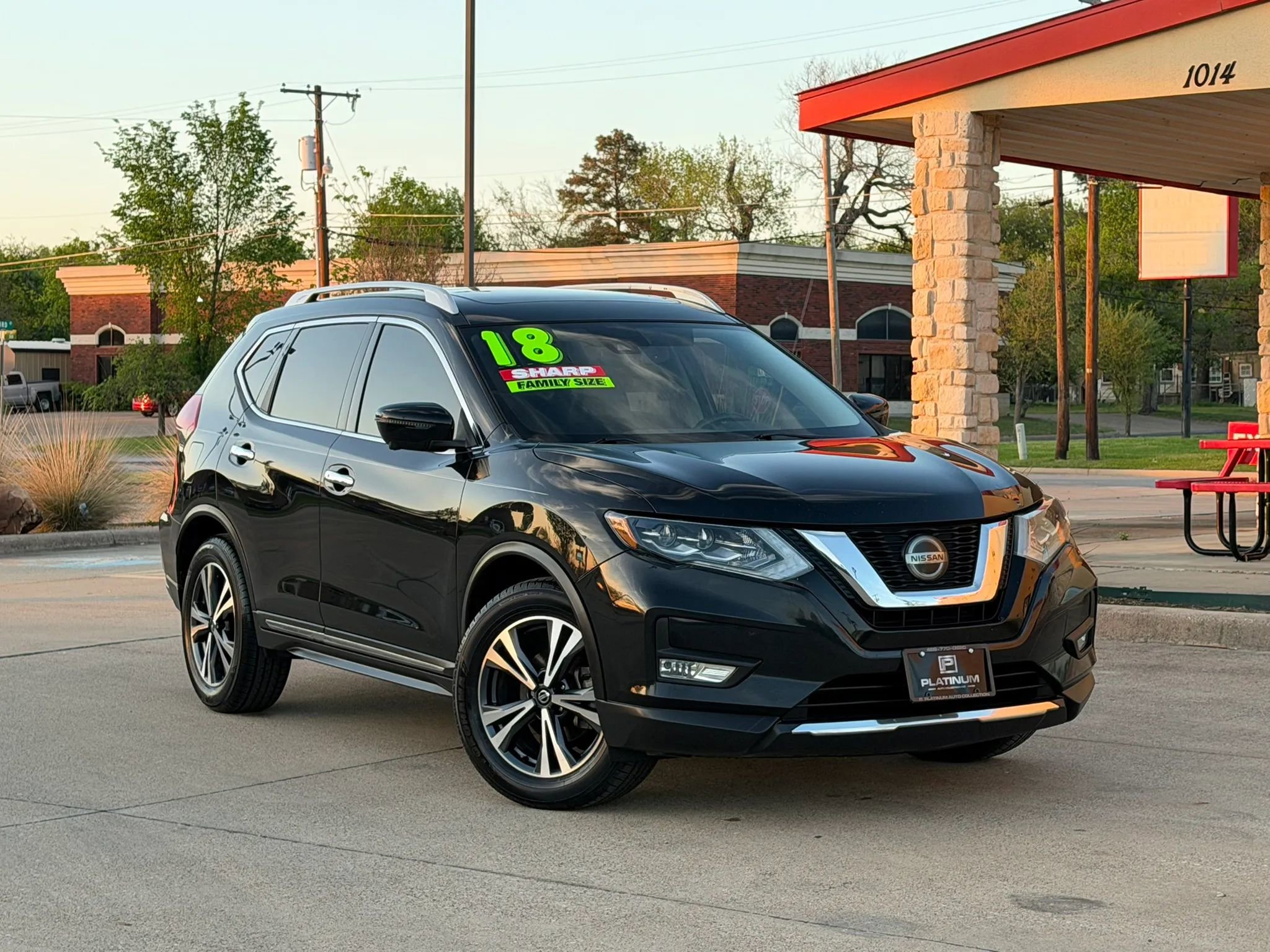 Used 2018 Nissan Rogue SL w/ Premium Package FWD image 7