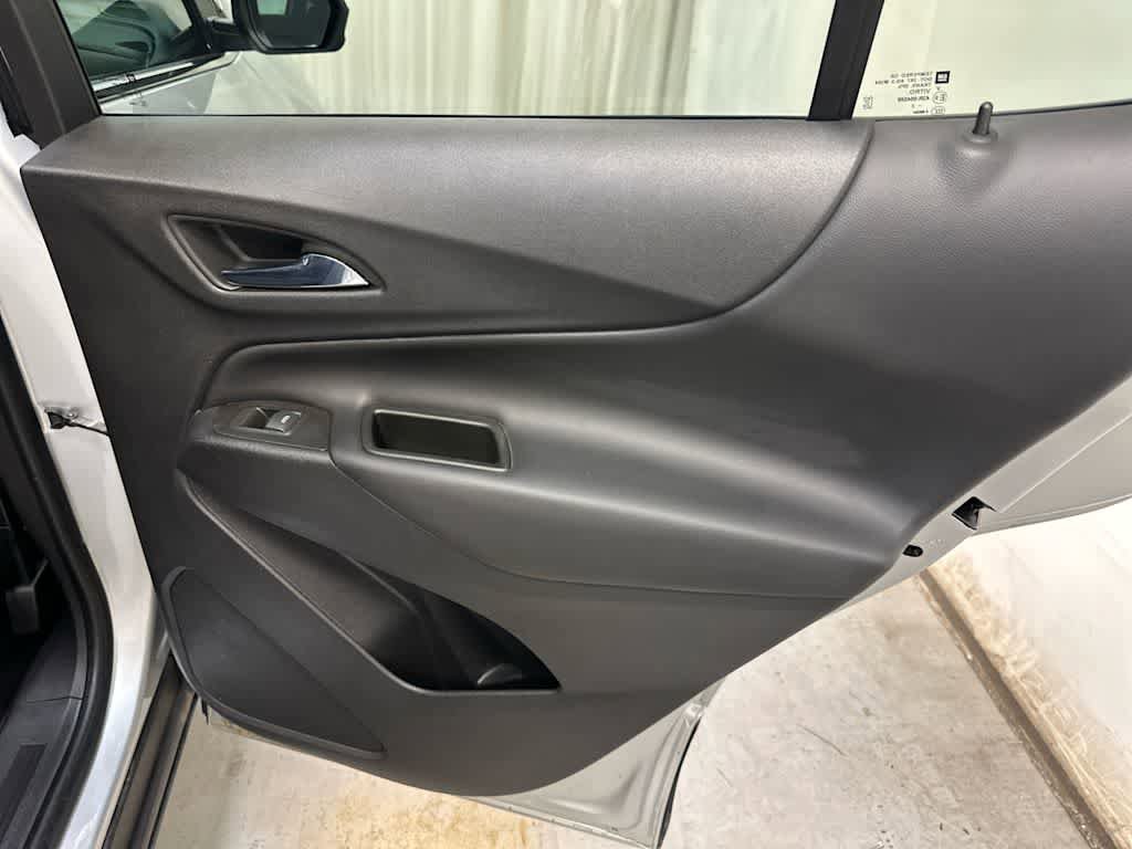 Used 2022 Chevrolet Equinox LT AWD/4WD image 30