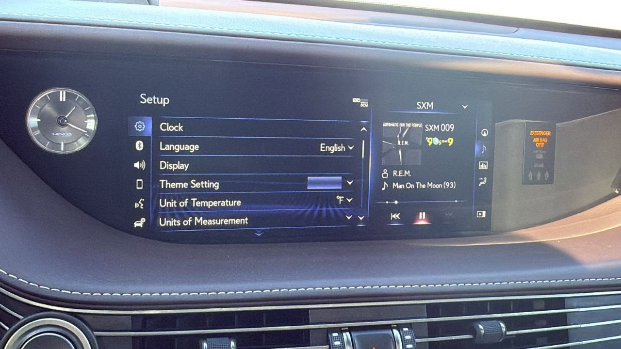 Used 2019 Lexus LS 500 AWD w/ Accessory Package (Z2) image 19