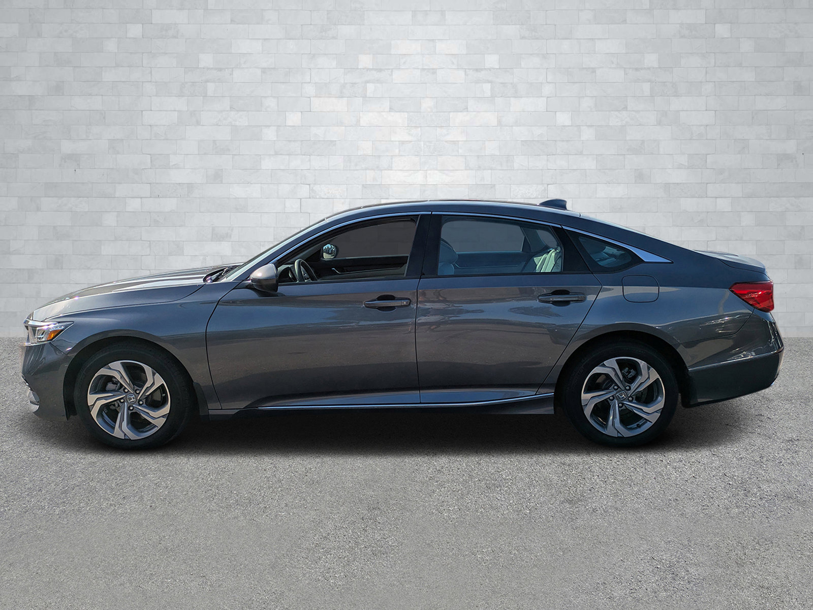 Used 2020 Honda Accord EX image 8