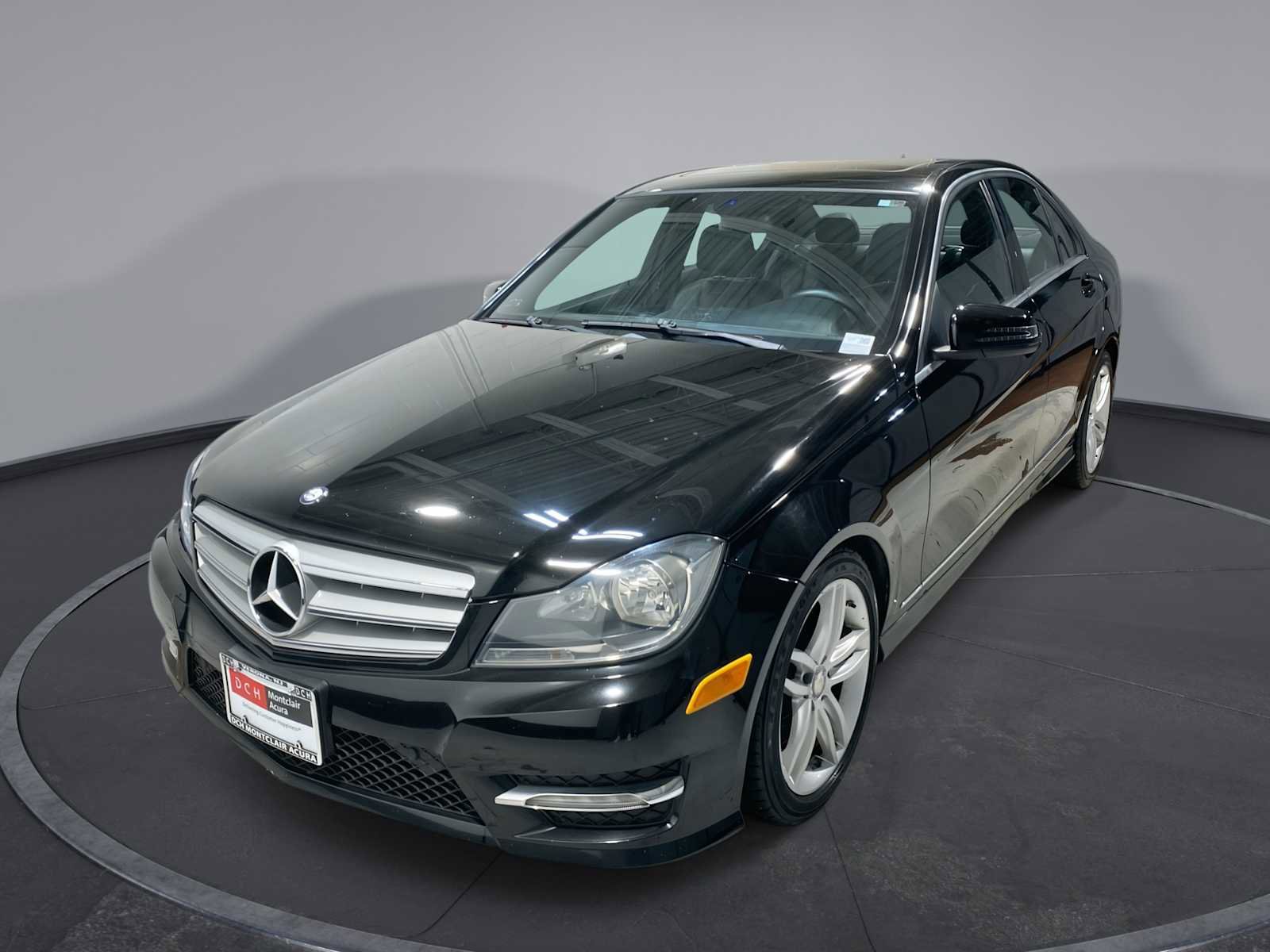 Used 2013 Mercedes-Benz C 300 4MATIC Sedan image 1