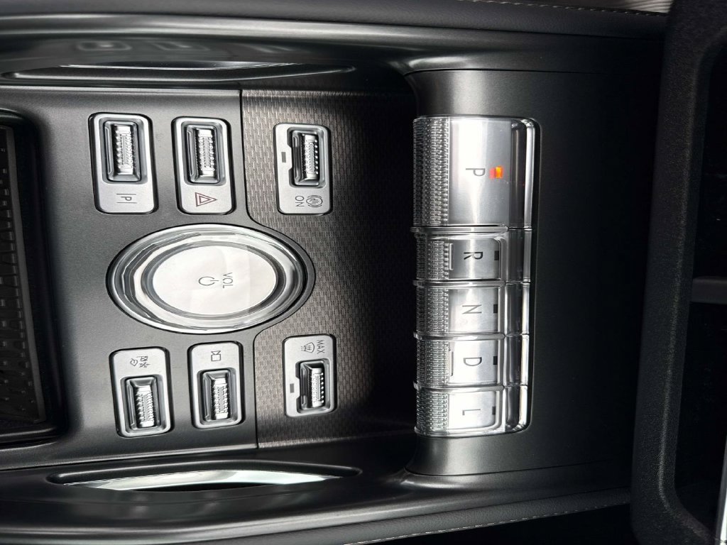 New 2026 Lincoln Nautilus Premier AWD/4WD image 28