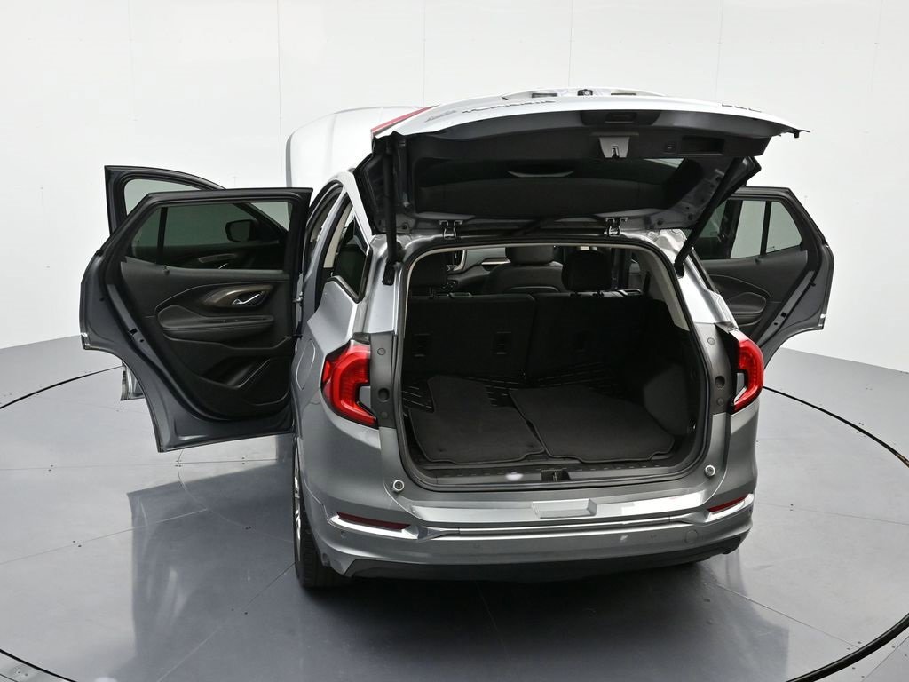 Used 2023 GMC Terrain Denali image 45