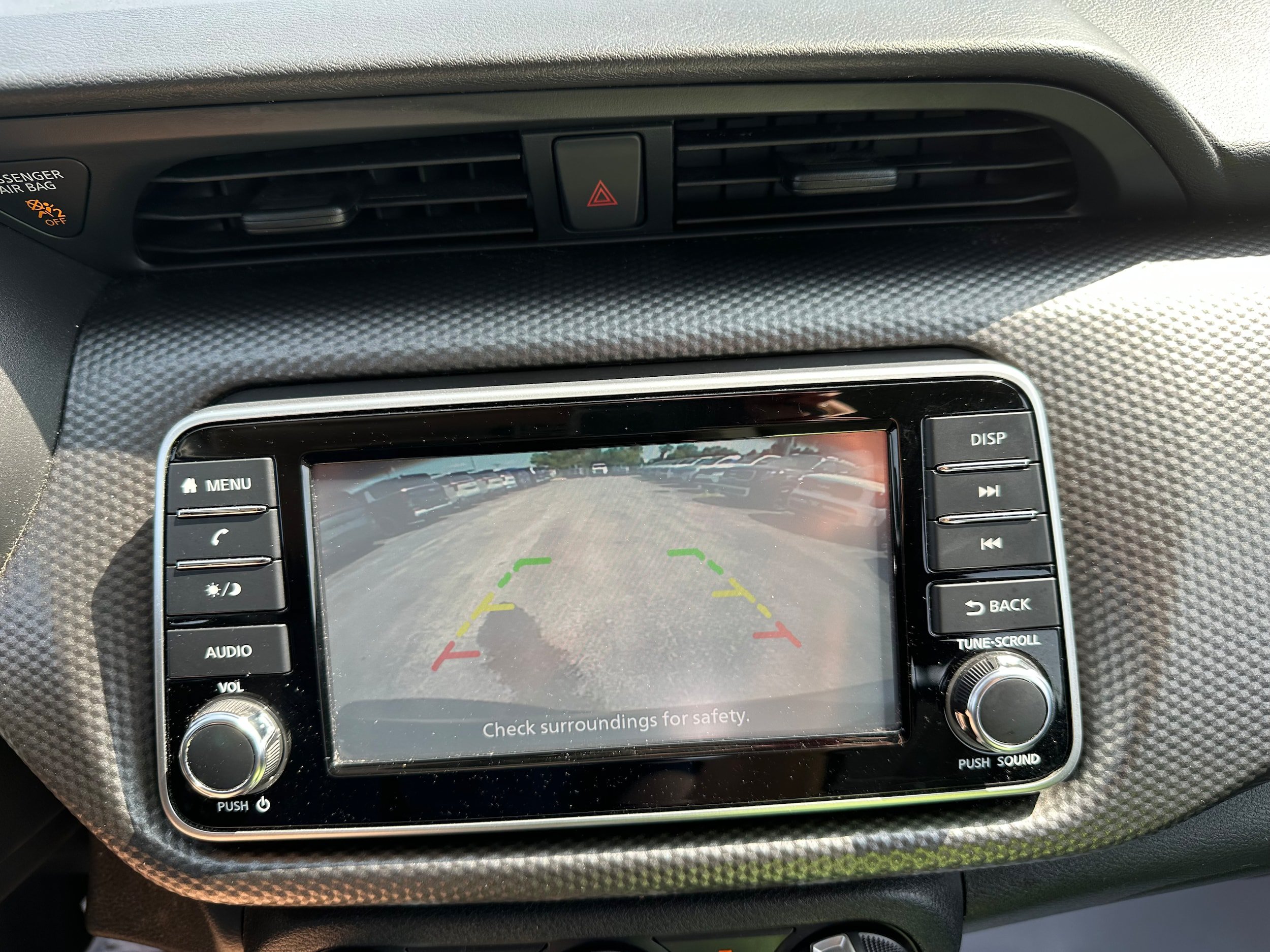 Used 2019 Nissan Kicks S FWD image 29