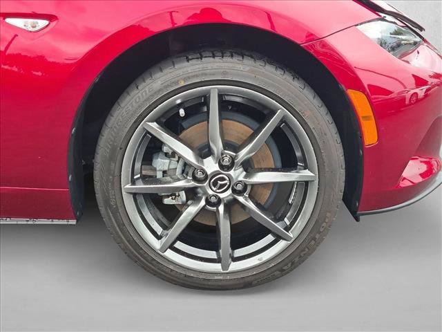 Used 2021 MAZDA MX-5 Miata RF Grand Touring RWD image 21