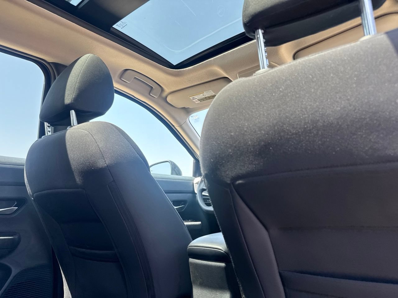 Certified 2025 Nissan Kicks SV w/ SV Premium Package FWD image 28