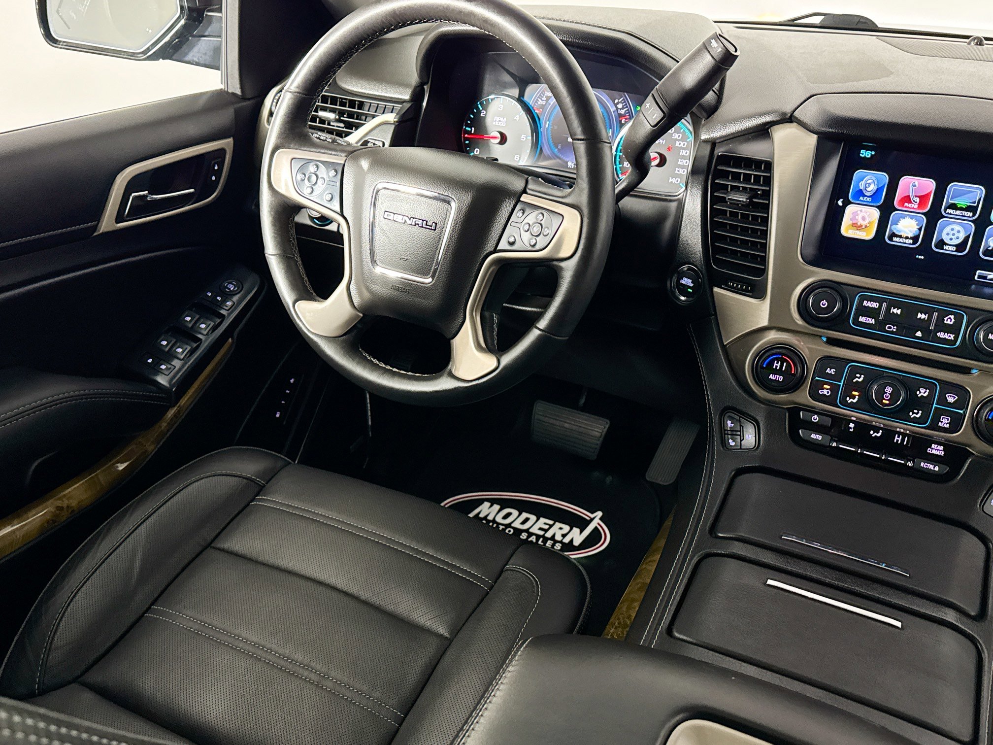 Used 2017 GMC Yukon Denali w/ Open Road Package image 29