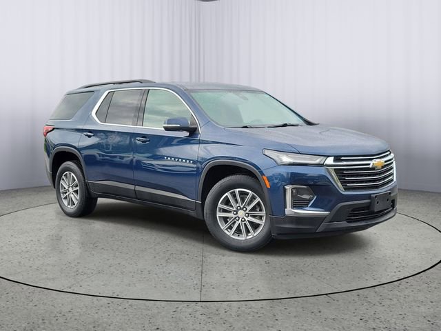 Used 2023 Chevrolet Traverse LT AWD/4WD image 1
