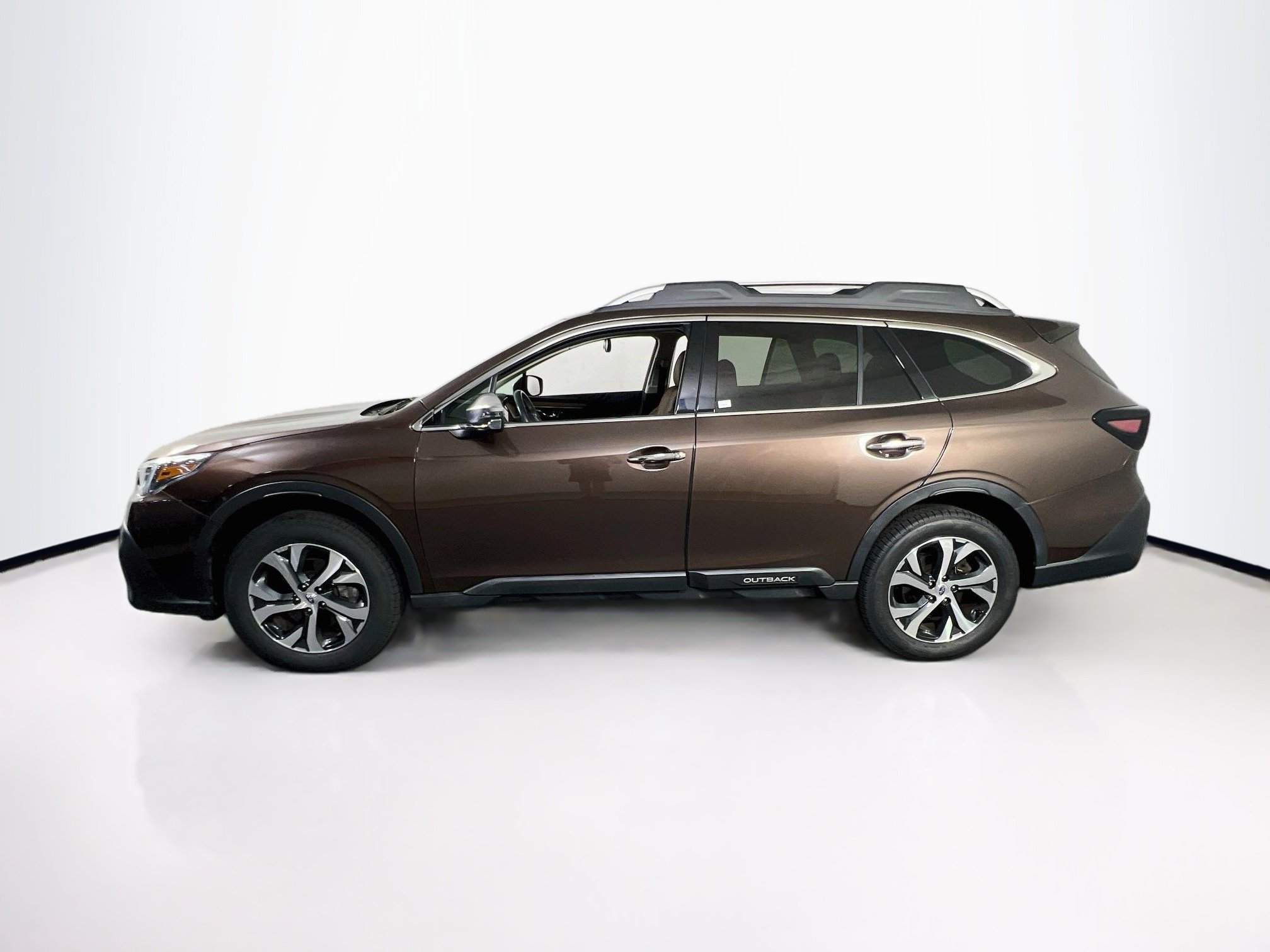 Used 2022 Subaru Outback Touring AWD/4WD image 8