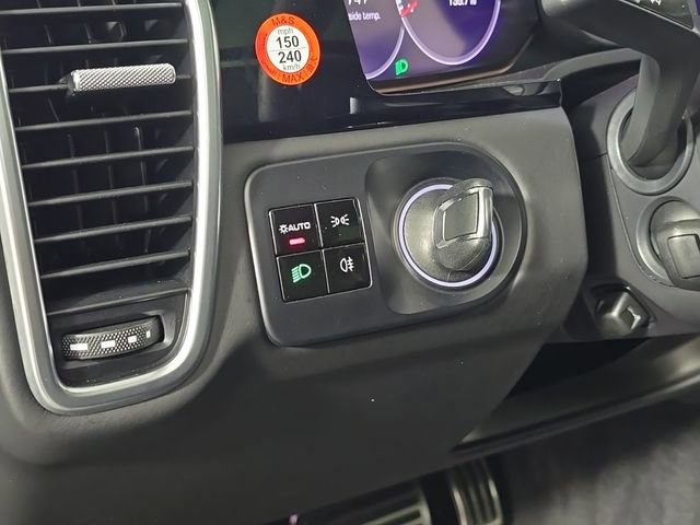 Certified 2021 Porsche Cayenne GTS AWD/4WD image 18