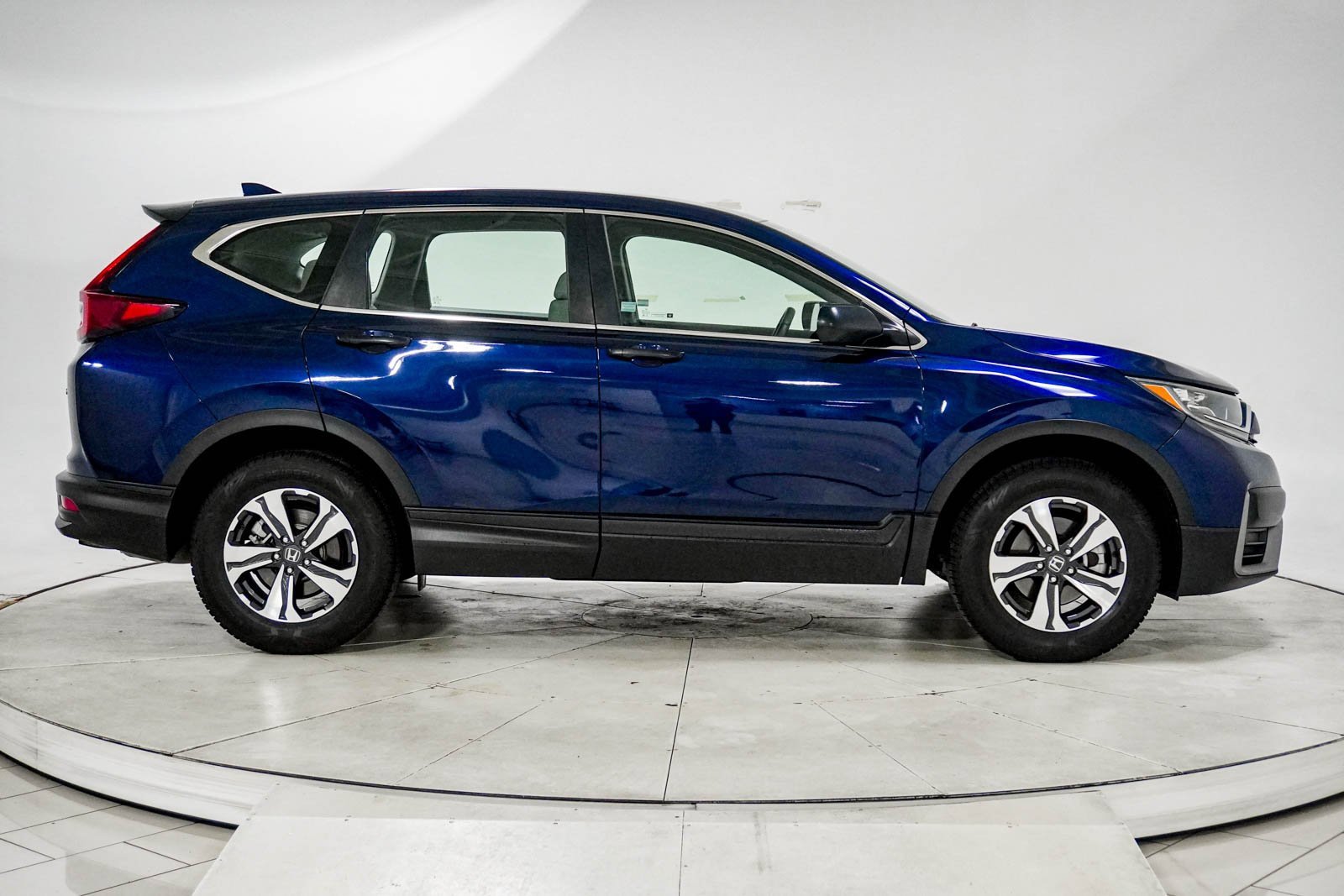 Used 2020 Honda CR-V LX image 11