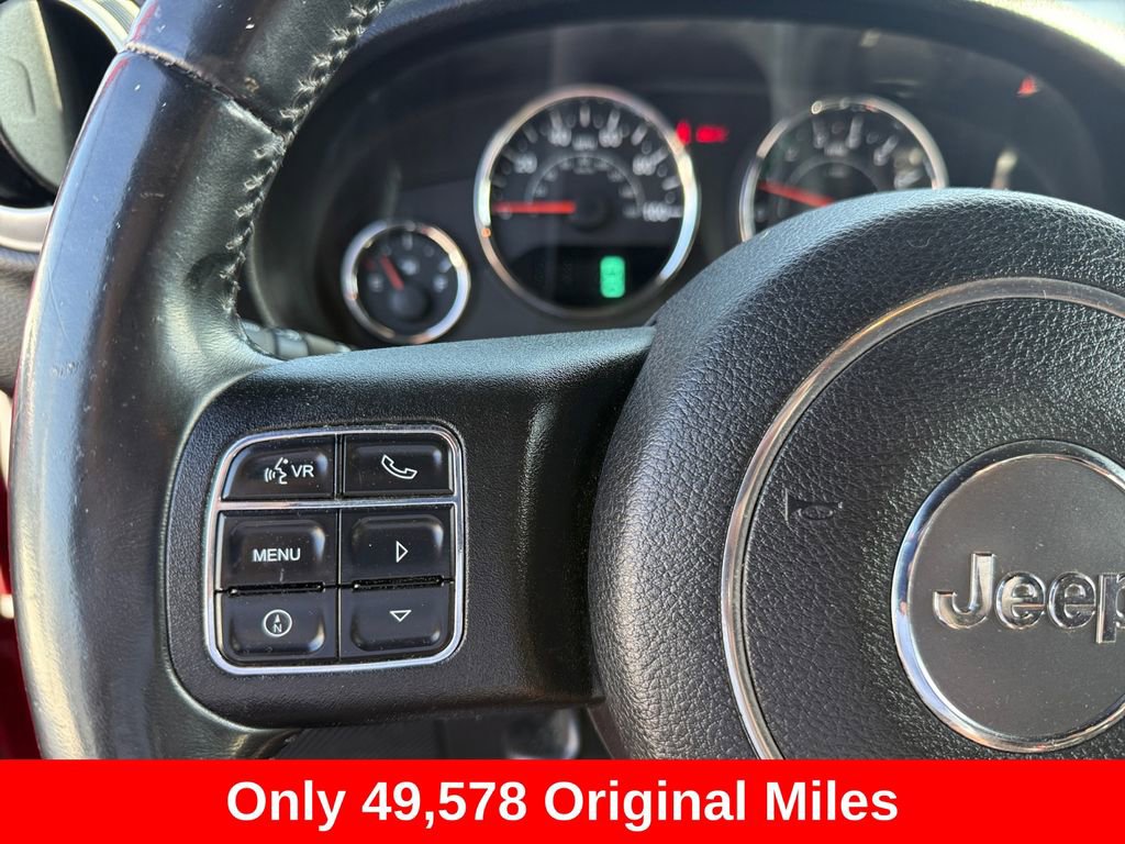 Used 2014 Jeep Wrangler Rubicon w/ Power Convenience Group image 18