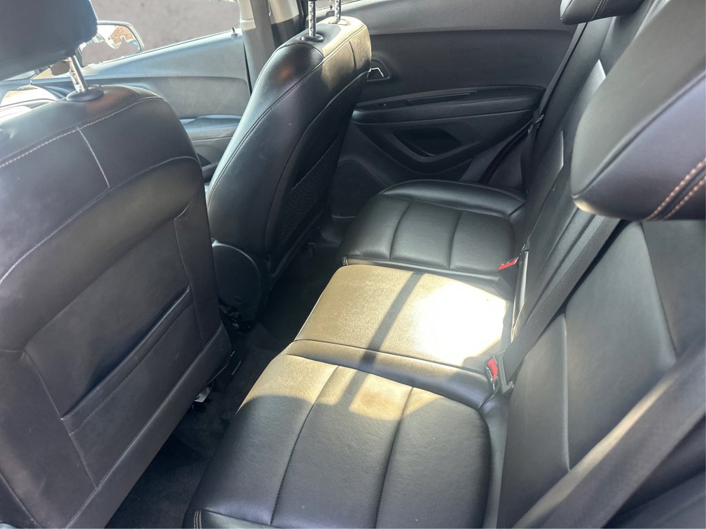 Used 2020 Chevrolet Trax Premier AWD/4WD image 12