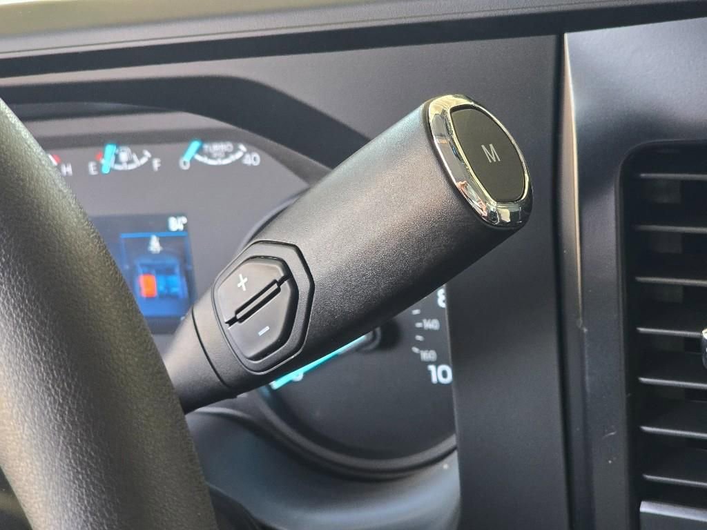 New 2025 Ford F550 4x4 Regular Cab Super Duty image 16
