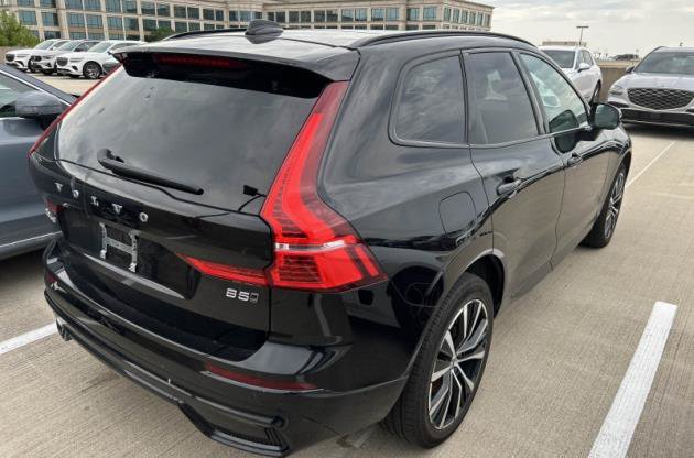 Used 2024 Volvo XC60 B5 Plus w/ Climate Package AWD/4WD image 5