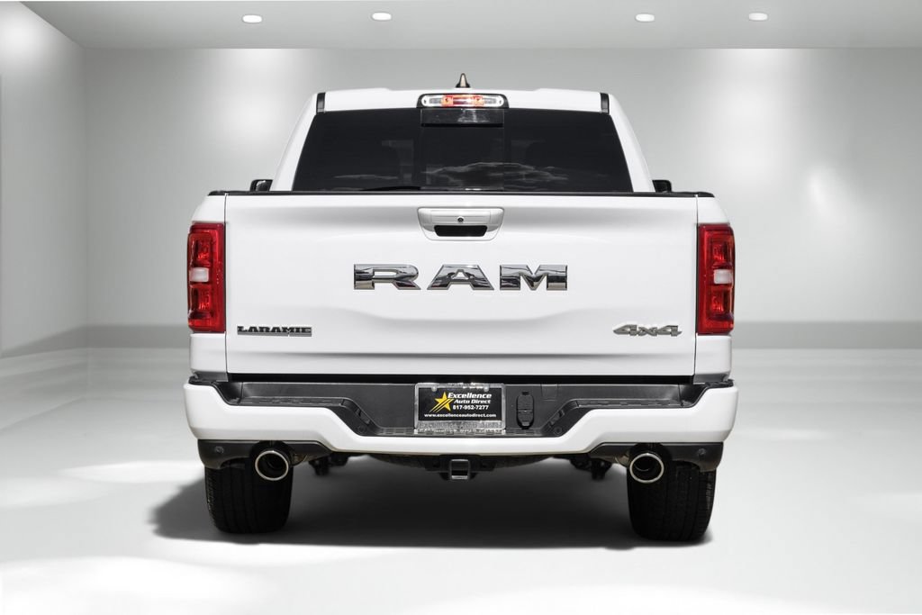 Used 2025 RAM 1500 Laramie w/ Laramie Southwest Edition AWD/4WD image 8