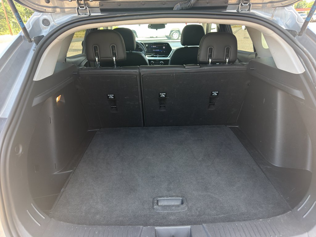 Certified 2024 Chevrolet Trax LT FWD image 10