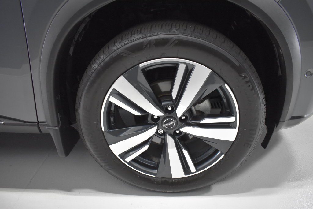 Certified 2023 Nissan Rogue SL w/ SL Premium Package AWD/4WD image 10