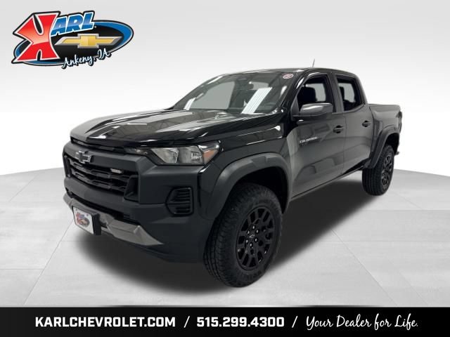 Certified 2025 Chevrolet Colorado Trail Boss AWD/4WD image 1