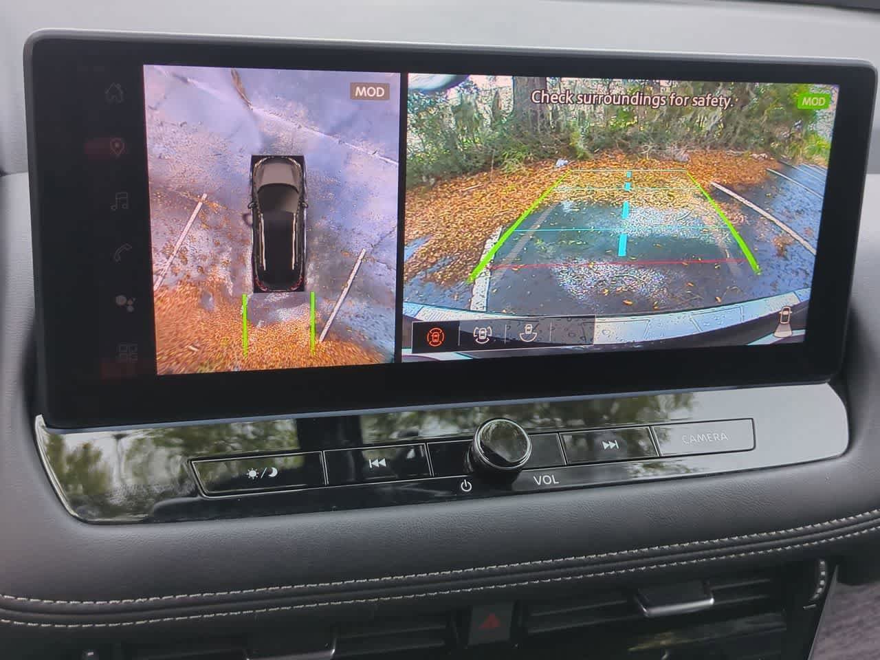 Used 2025 Nissan Rogue Platinum FWD image 31