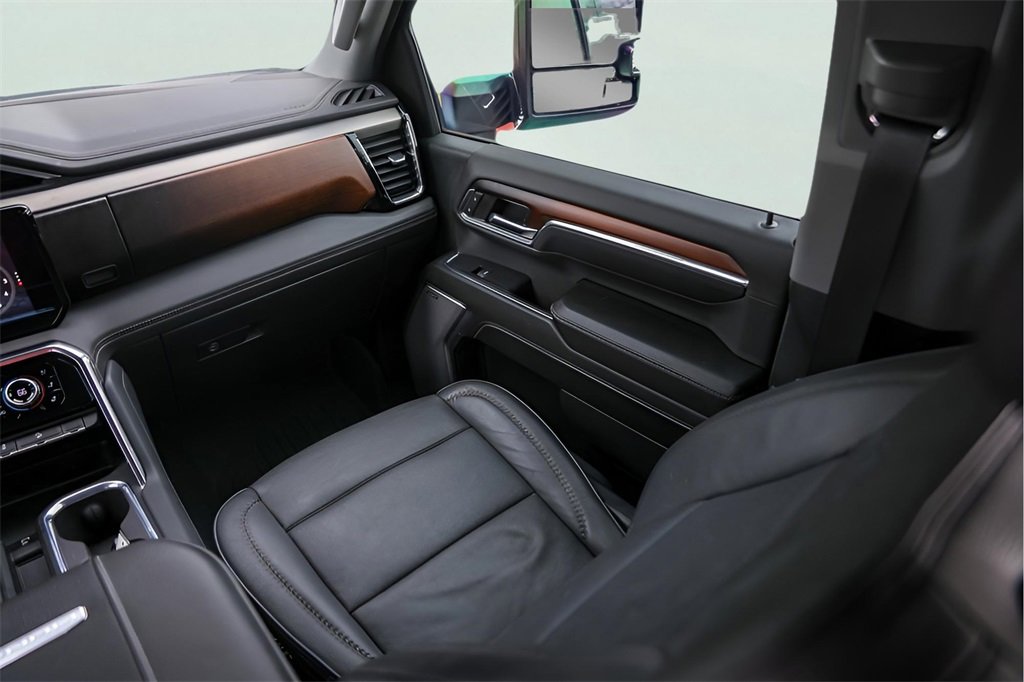 Used 2024 GMC Sierra 2500 Denali w/ Denali Reserve Package image 29