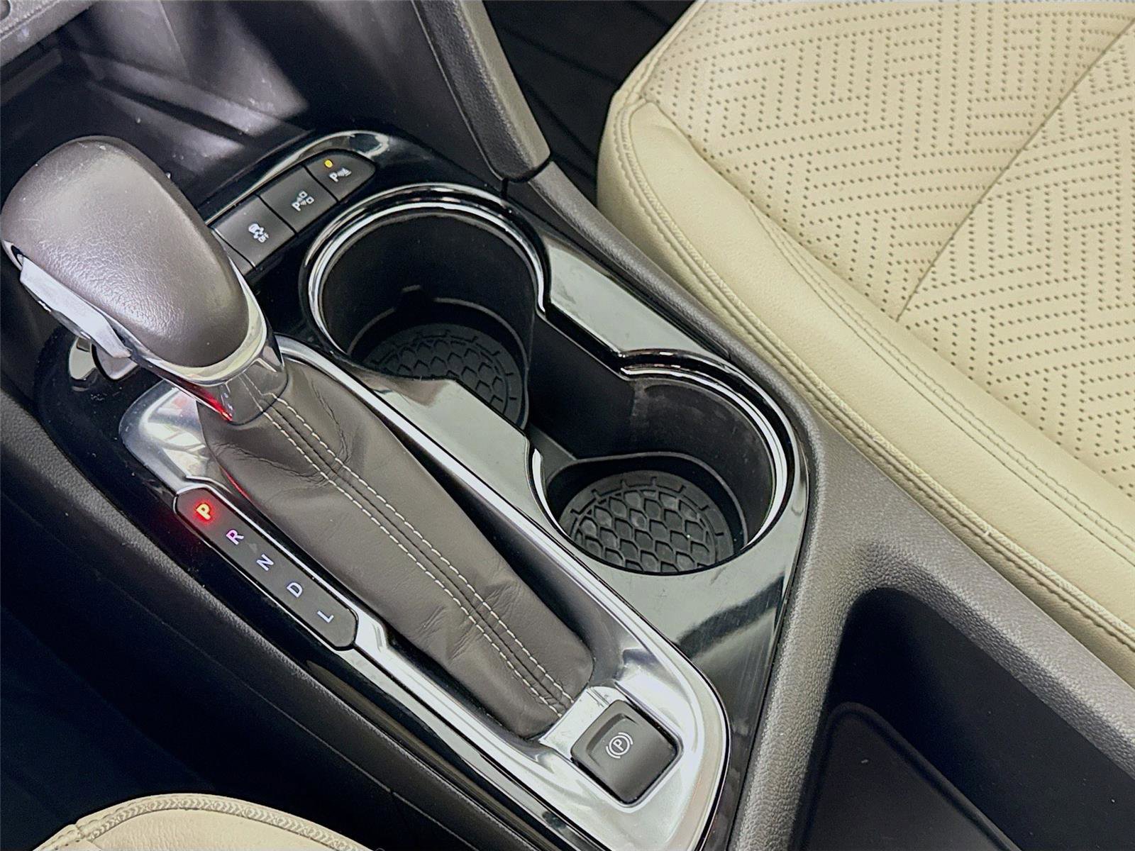 Used 2021 Buick Encore GX Essence w/ Advanced Technology Package image 11