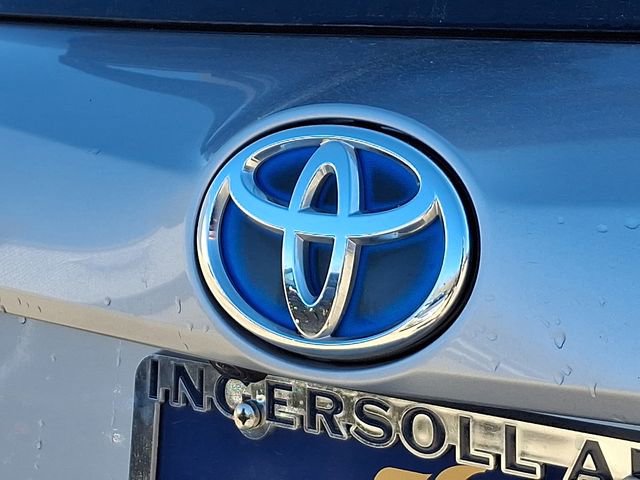 Used 2017 Toyota RAV4 XLE image 29