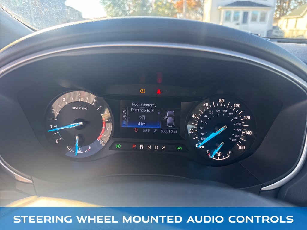Used 2013 Ford Fusion SE FWD image 16