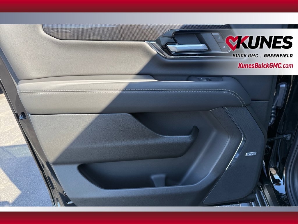New 2027 GMC Yukon XL Elevation w/ LPO, Floor Liner Package AWD/4WD image 34