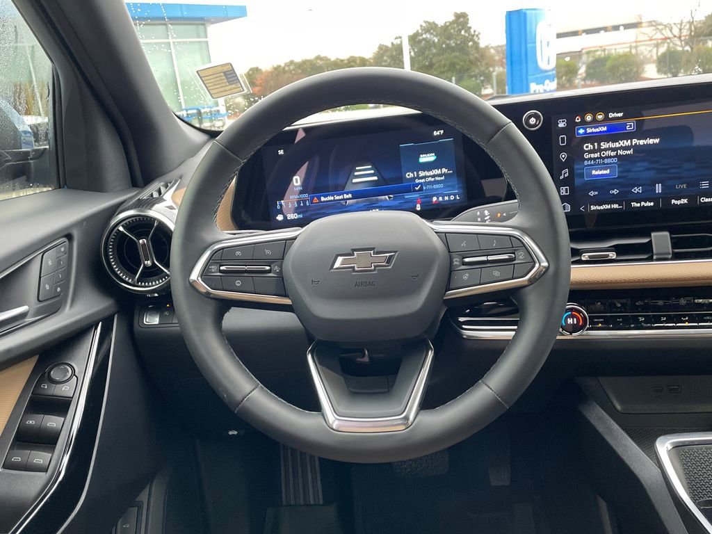 Used 2025 Chevrolet Equinox ACTIV w/ Convenience Package III image 25