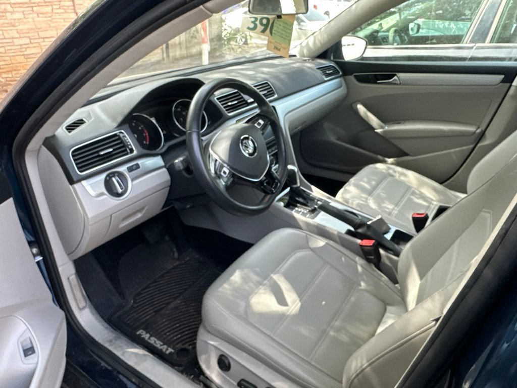 Used 2019 Volkswagen Passat 2.0T Wolfsburg FWD image 10