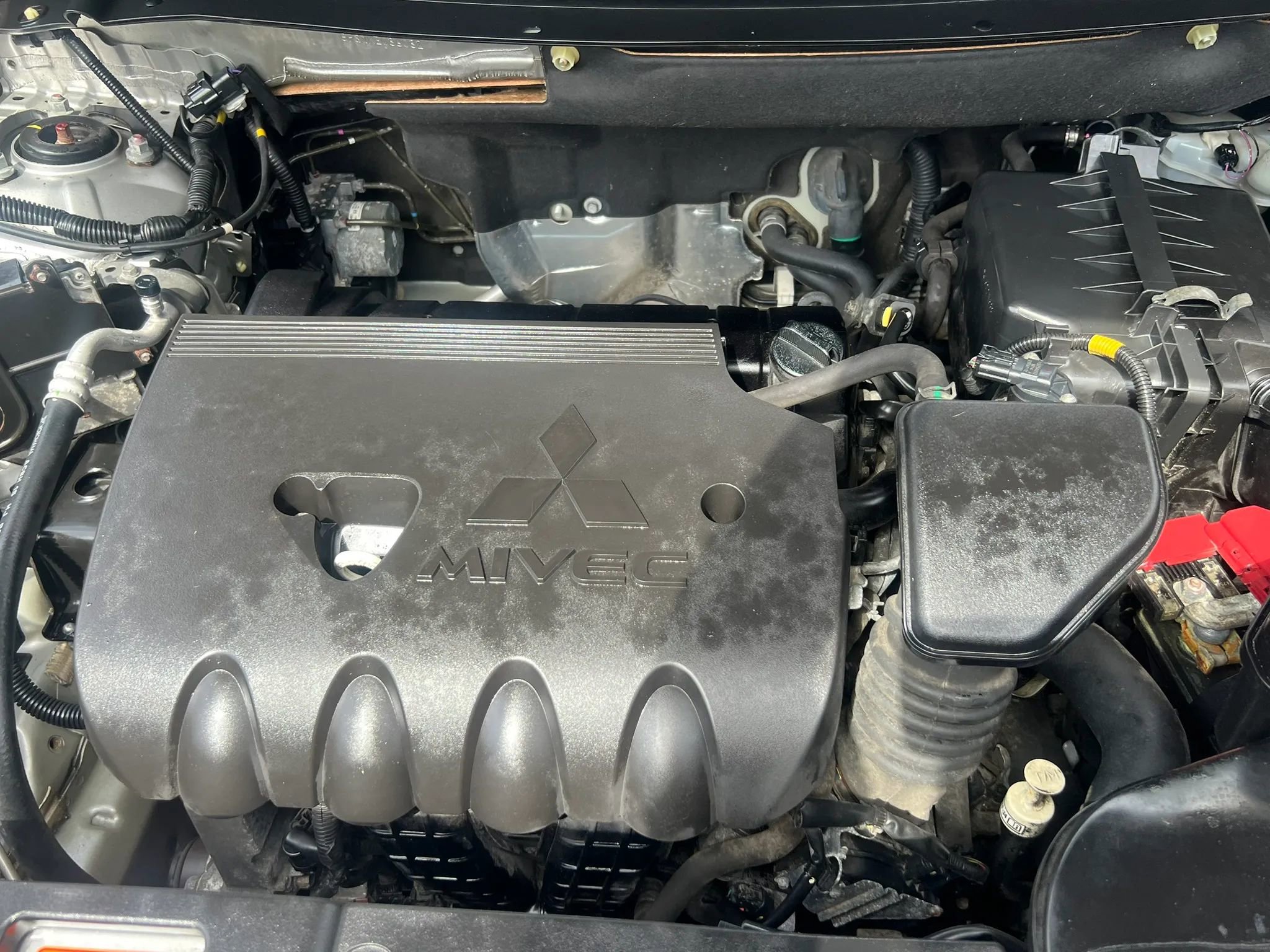 Used 2019 Mitsubishi Outlander SEL image 34