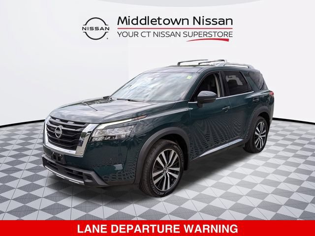 Certified 2023 Nissan Pathfinder Platinum w/ Cargo Package AWD/4WD image 8