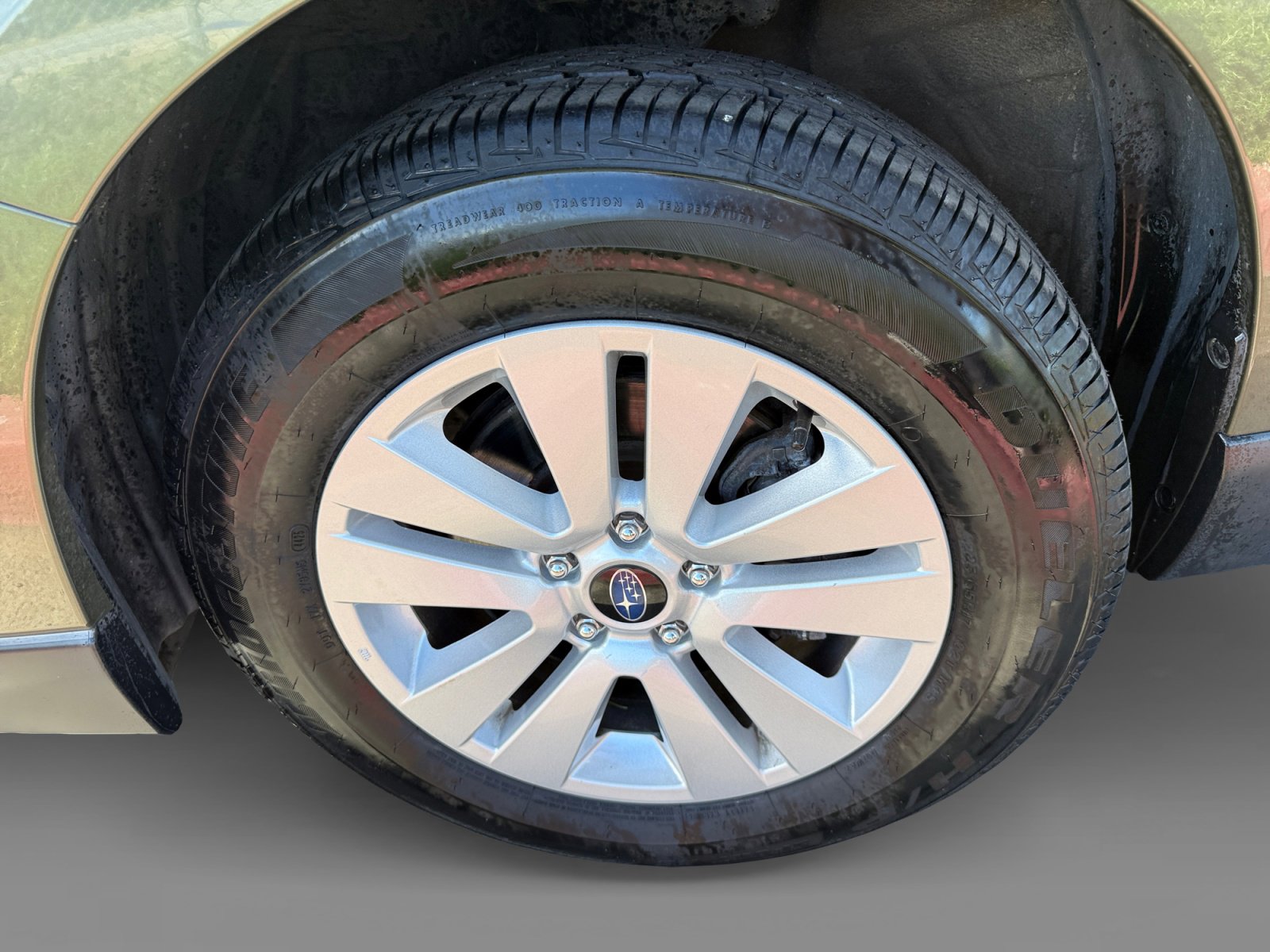 Used 2019 Subaru Outback 2.5i Premium image 9