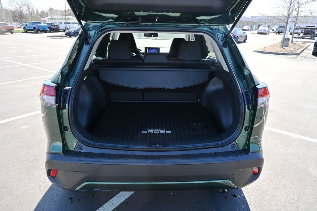 New 2026 Toyota Corolla Cross LE image 7