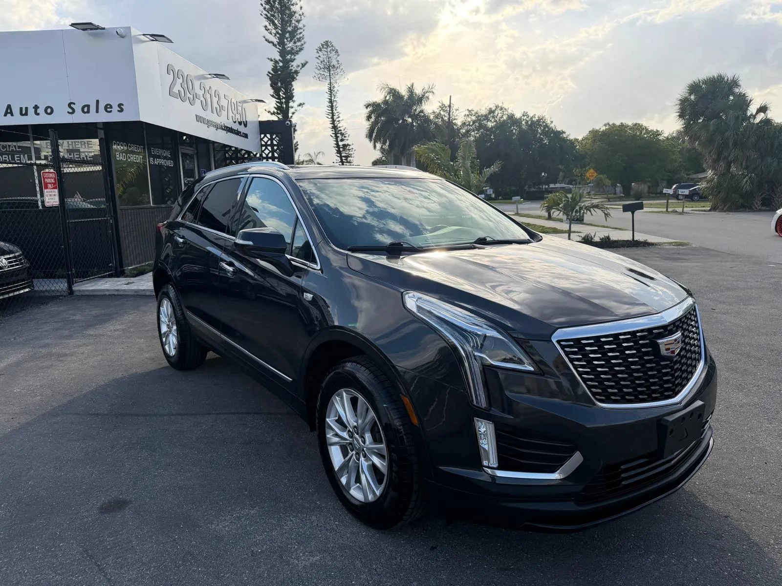 Used 2020 Cadillac XT5 Luxury FWD image 3