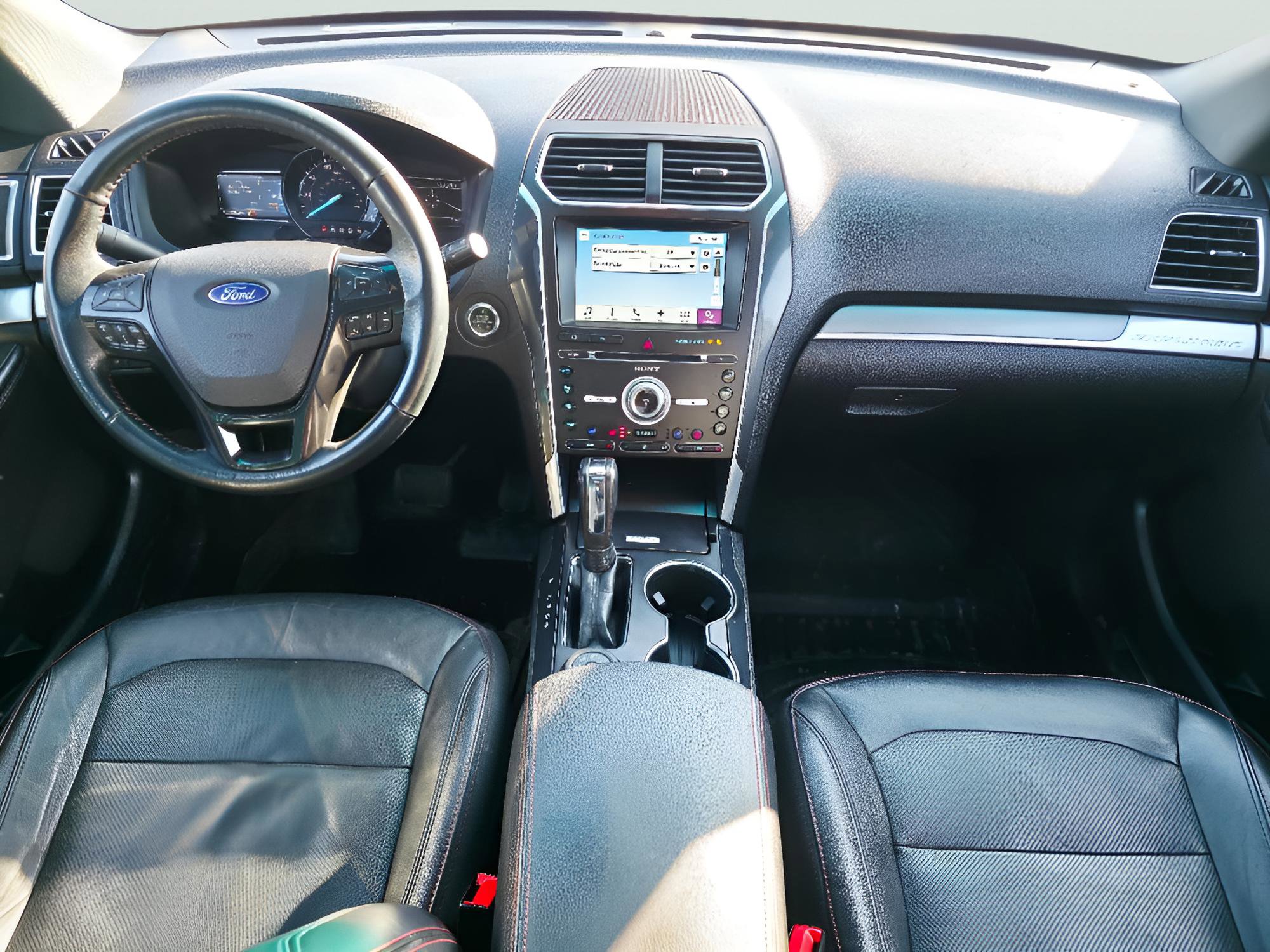 Used 2017 Ford Explorer Sport w/ Equipment Group 401A AWD/4WD image 22