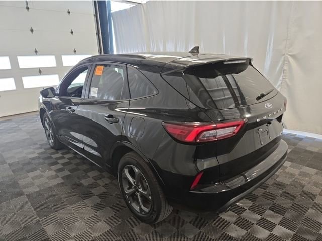 Used 2024 Ford Escape ST-Line image 4