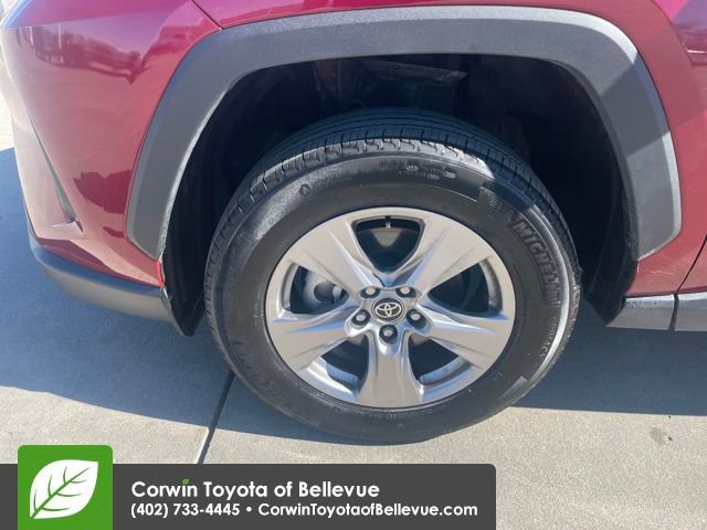 Used 2025 Toyota RAV4 XLE image 21