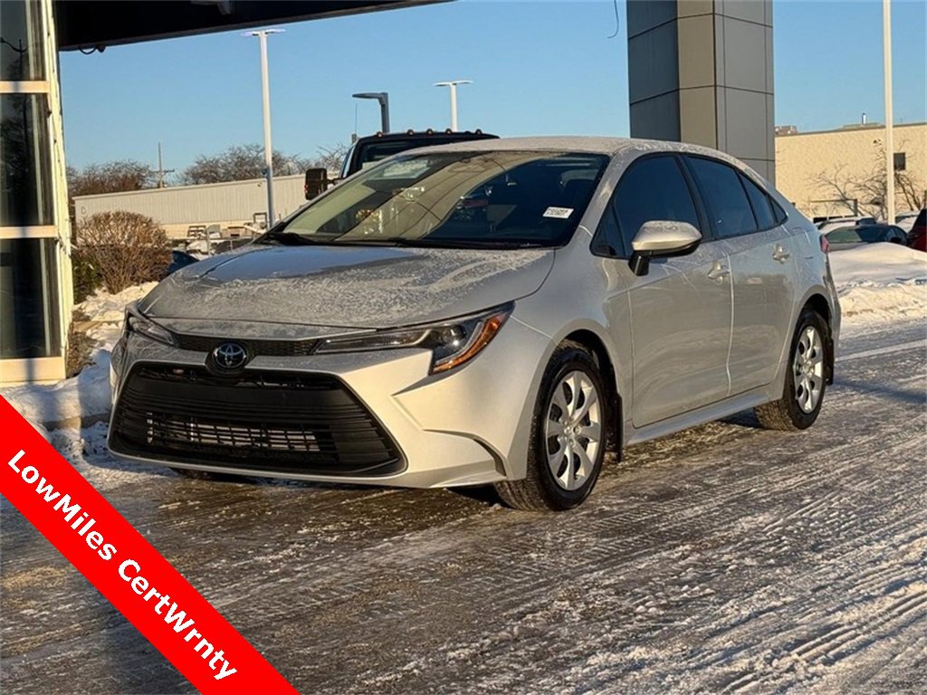 Used 2025 Toyota Corolla LE image 7