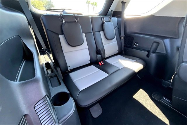 Used 2023 Ford Explorer XLT w/ Equipment Group 202A image 26