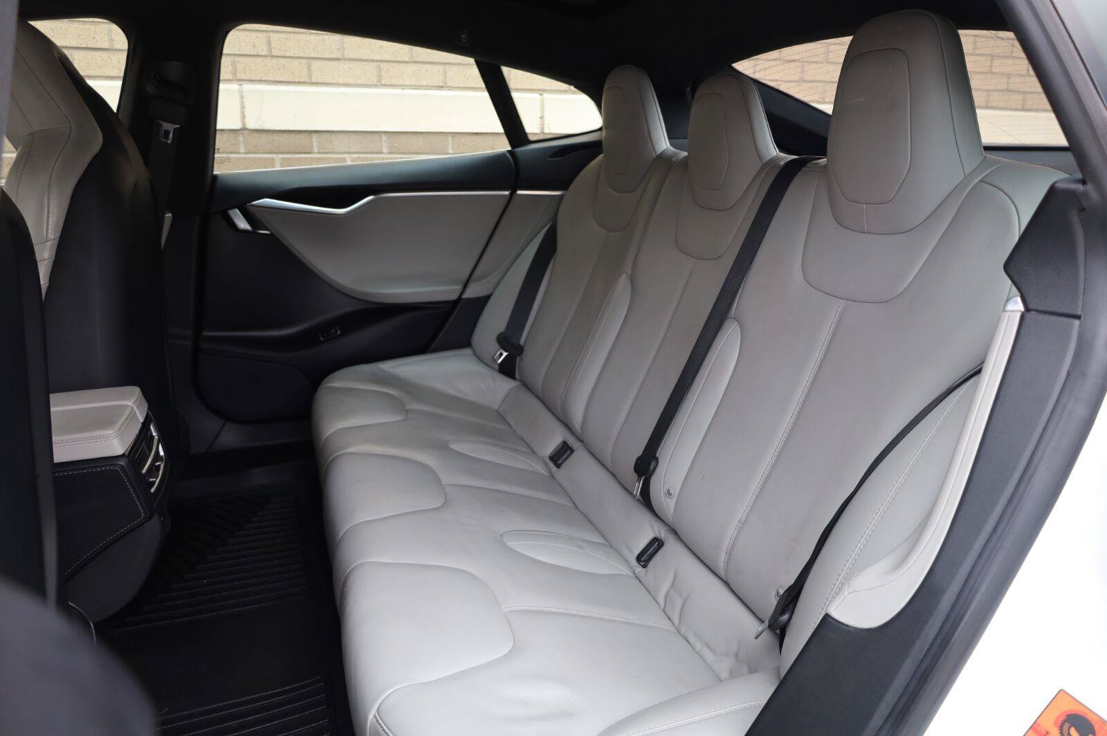 Used 2016 Tesla Model S 75 RWD image 23