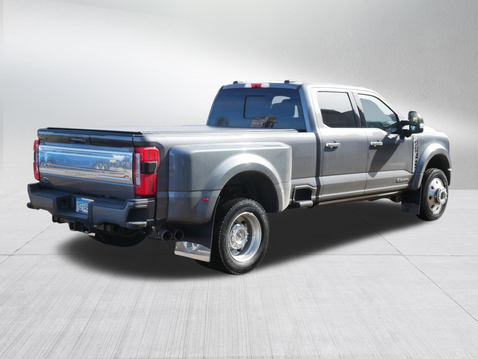 Used 2023 Ford F450 Platinum w/ FX4 Off-Road Package image 7