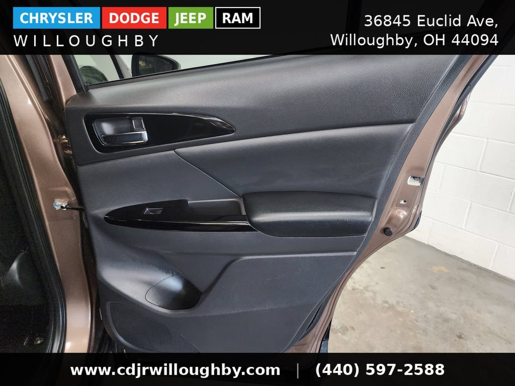 Used 2019 Mitsubishi Eclipse Cross SEL AWD/4WD image 33