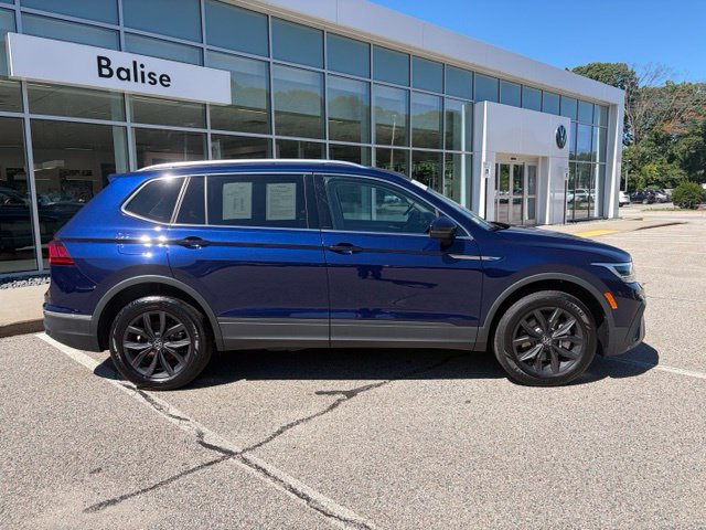 Certified 2024 Volkswagen Tiguan SE AWD/4WD image 2