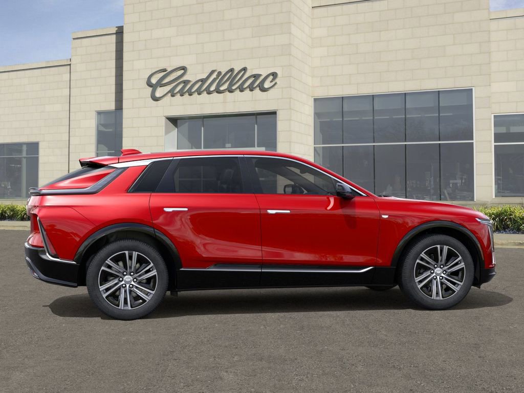 New 2026 Cadillac Lyriq Luxury image 5